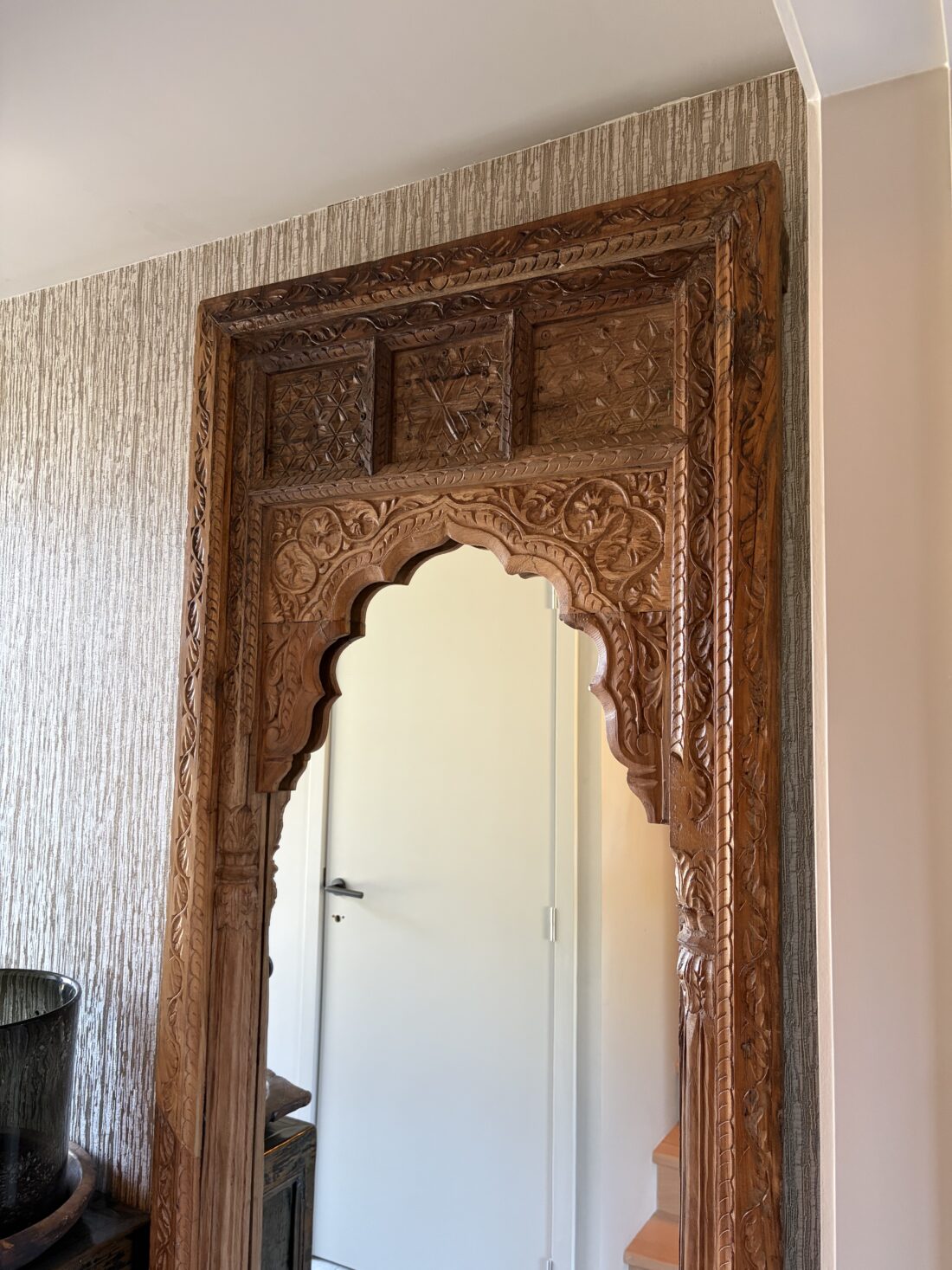 Spiegel uit india teak hout met houtsnijwerk 90x210 cm Spiegel uit india teak hout met houtsnijwerk 90x210 cm