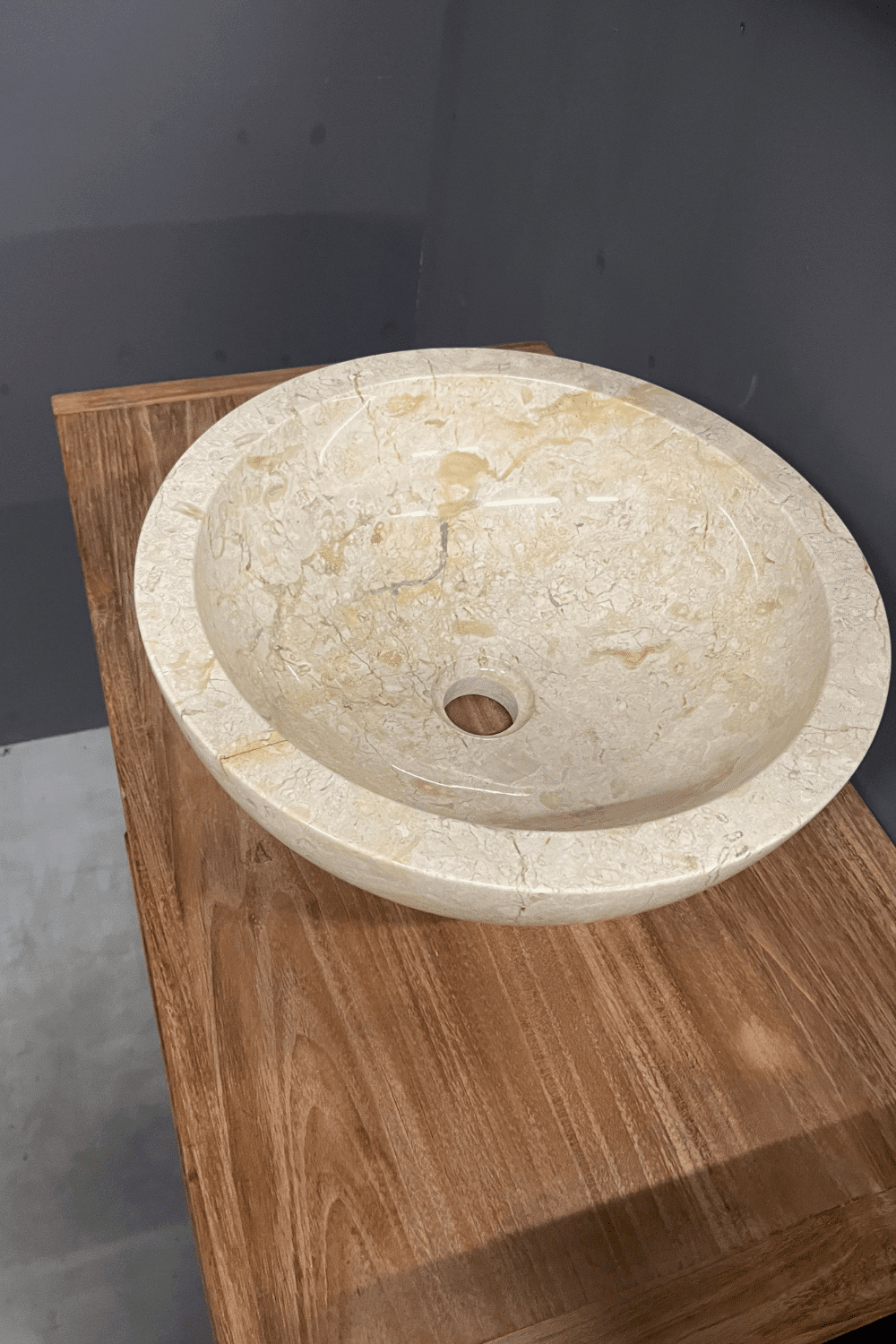 Ronde Marmeren wasbak beige crème