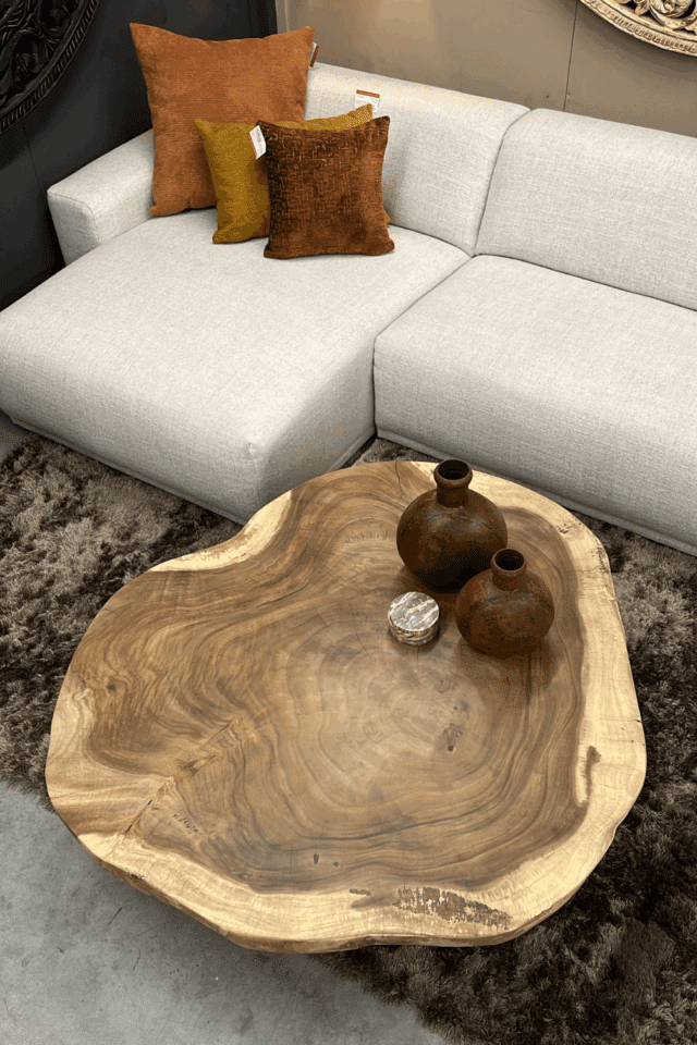 Boomstam salontafel suar hout groot en laag 125x110x38 cm