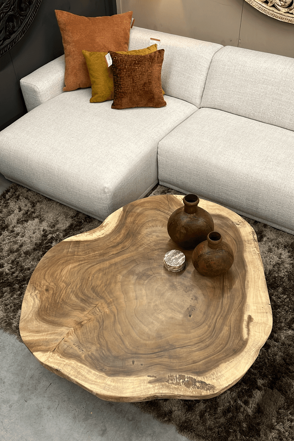 Boomstam salontafel suar hout groot en laag 125x110x38 cm