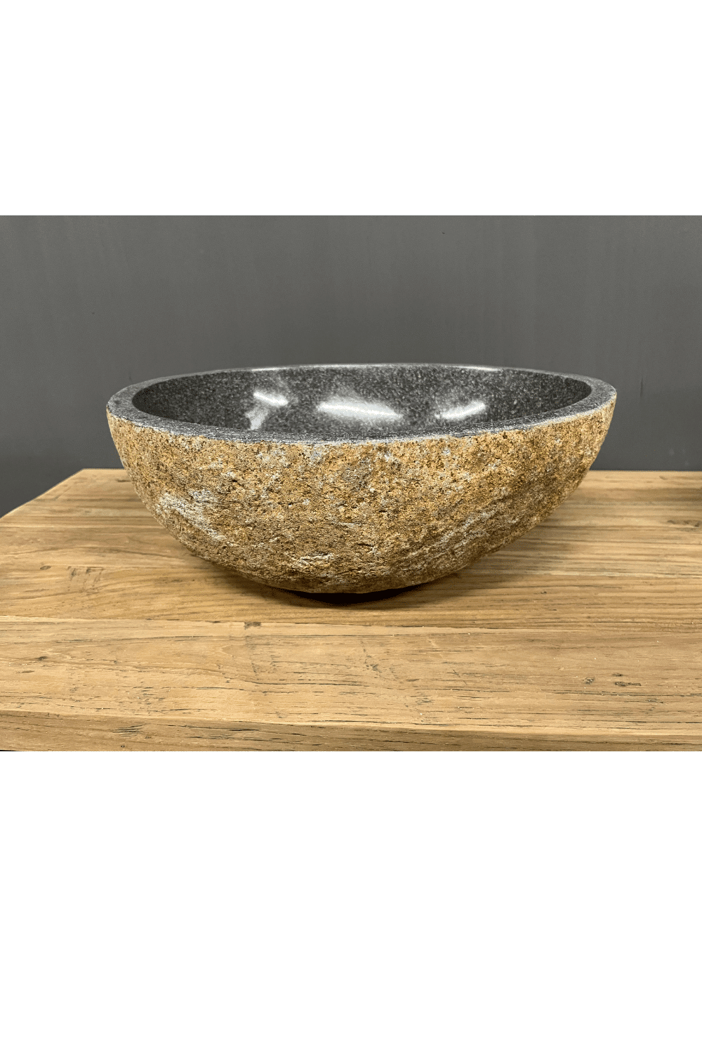 kleine ronde wasbaken twin set van 2 rivierkeien