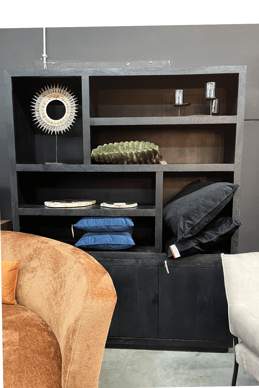 zwarte vakkenkast 160x45x200 cm