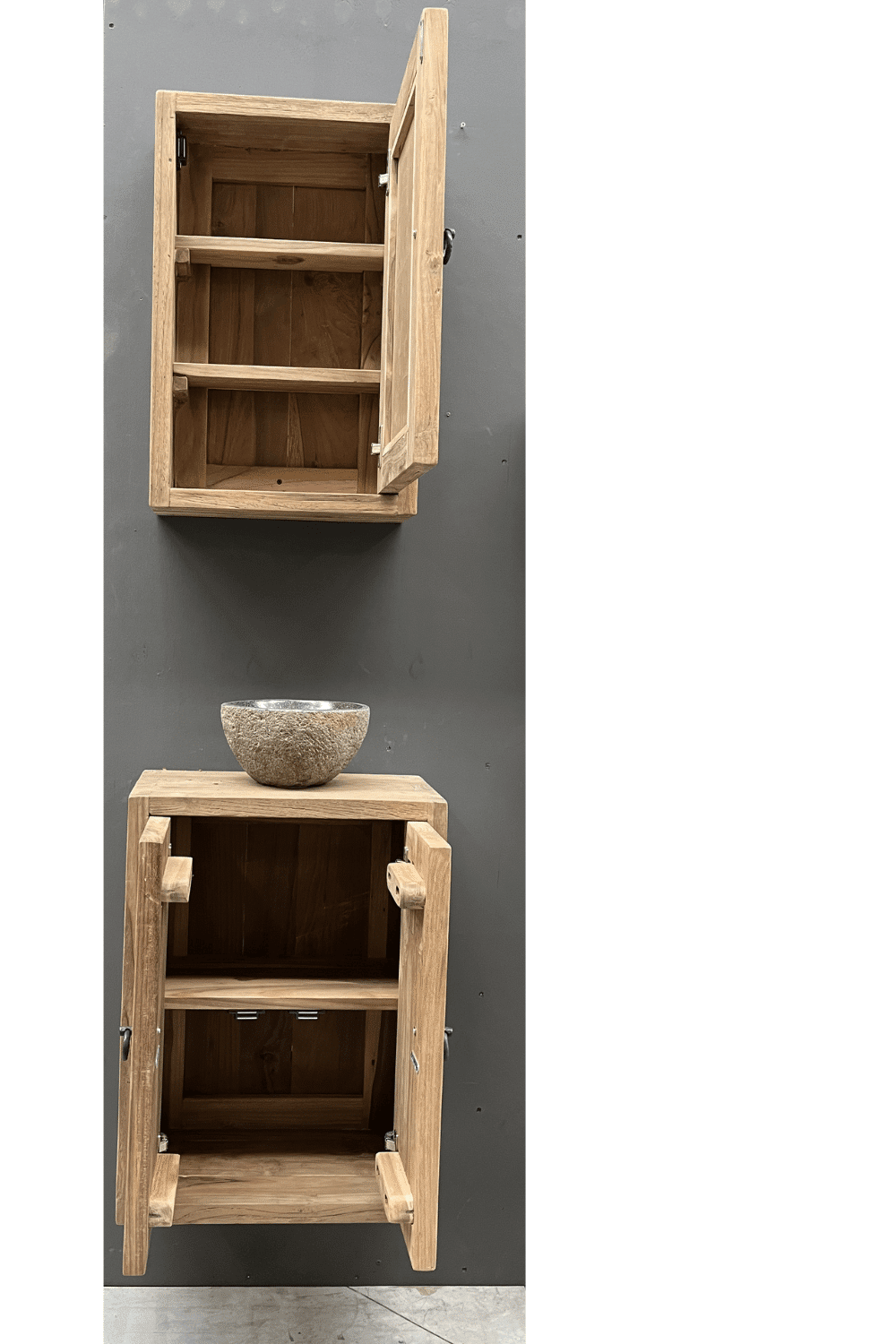 landelijk Teak houten toiletkastje hangend 45x25x60 cm landelijk Teak houten toiletkastje hangend 45x25x60 cm