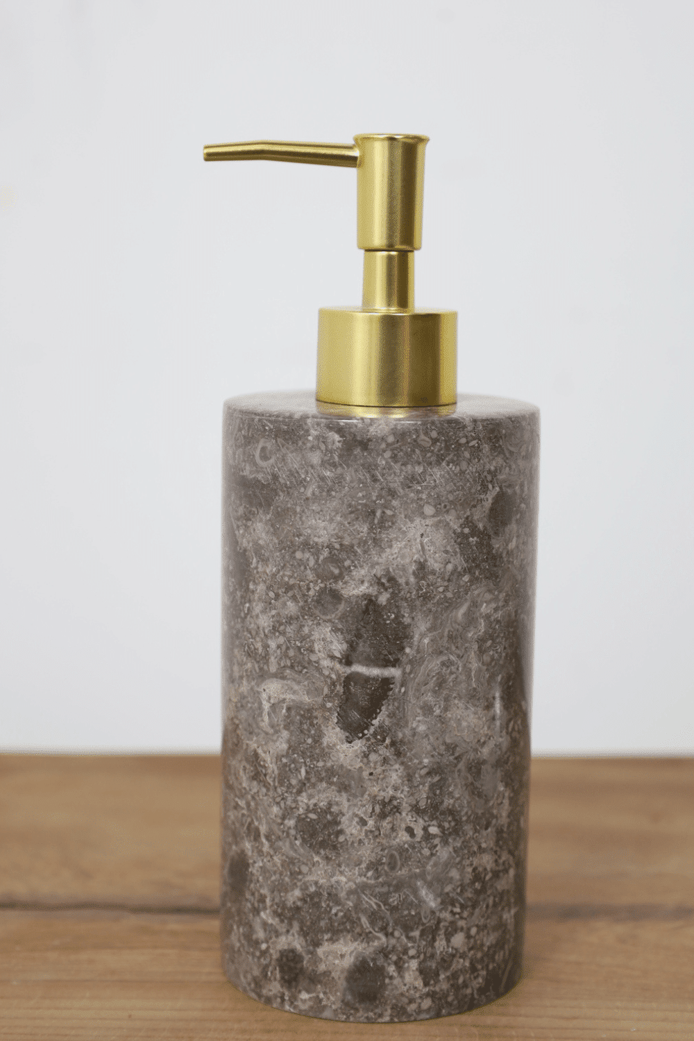 Grijs marmer zeeppompje