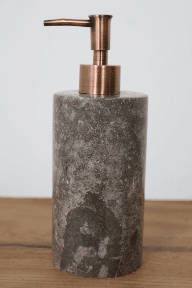 Grijs marmer zeeppompje