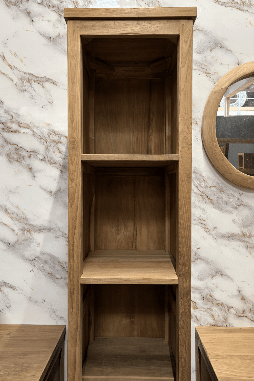 Hoge teak houten badkamer kast voor handdoeken open bc1 rec