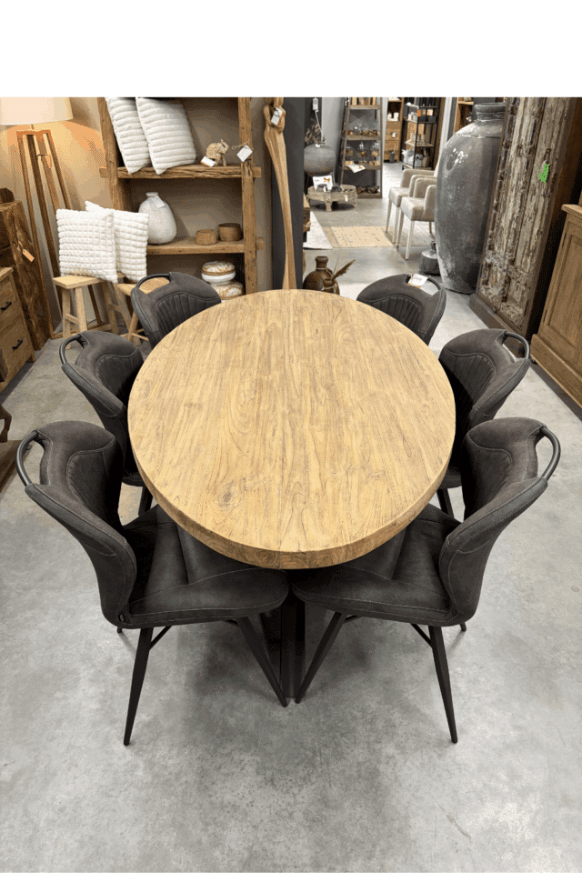 Teak houten ovale eettafel met zwart metalen matrix poot