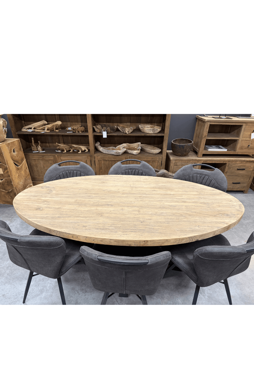 Teak houten ovale eettafel met zwart metalen matrix poot