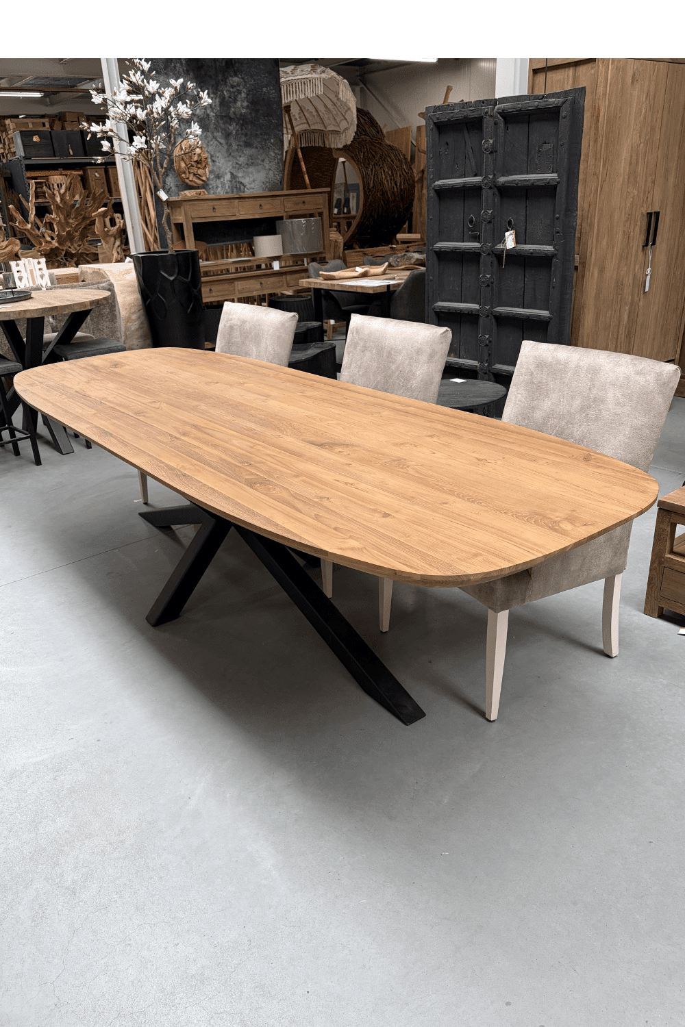 teak houten Deens ovale tafel 300x110x77 cm 5 cm dik blad