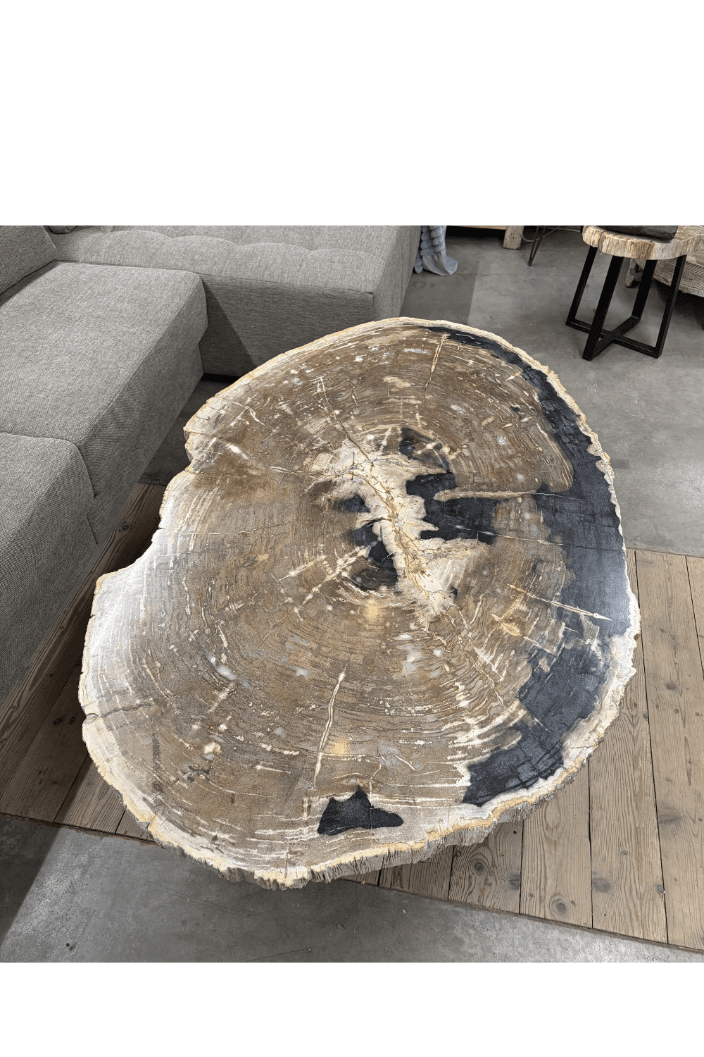 Luxe versteend houten grote salontafel 174 x 109x 8 cm