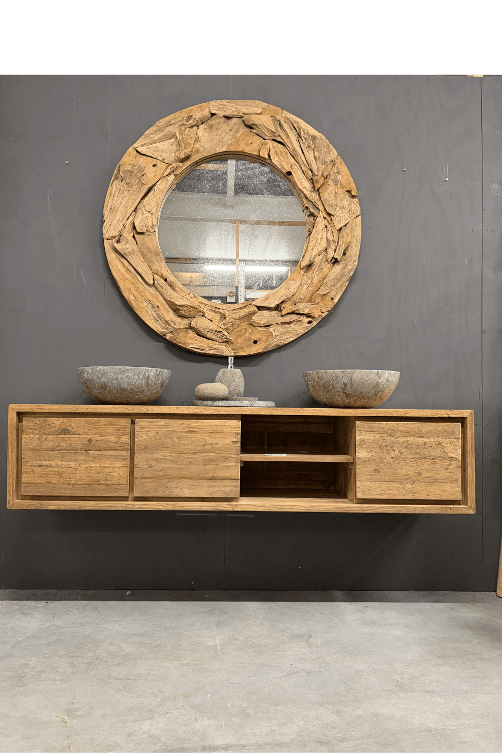 Spiegel wortel teak rond D120x 6 cm Spiegel wortel teak rond D120x 6 cm