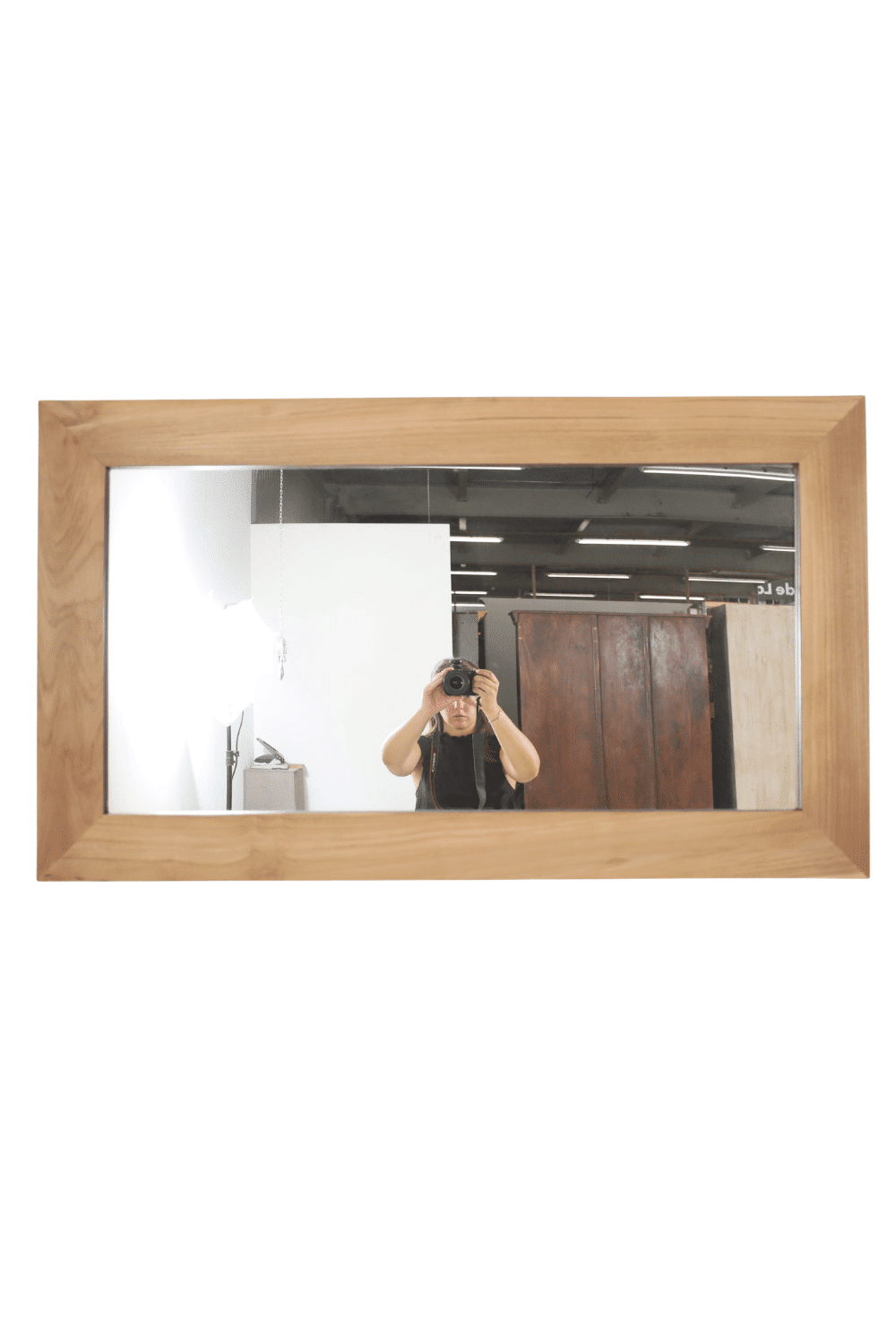 Teak houten badkamermeubel met anodic brown metalen details, en spiegel st3t 120 cm Teak houten badkamermeubel met anodic brown metalen details, en spiegel st3t 120 cm