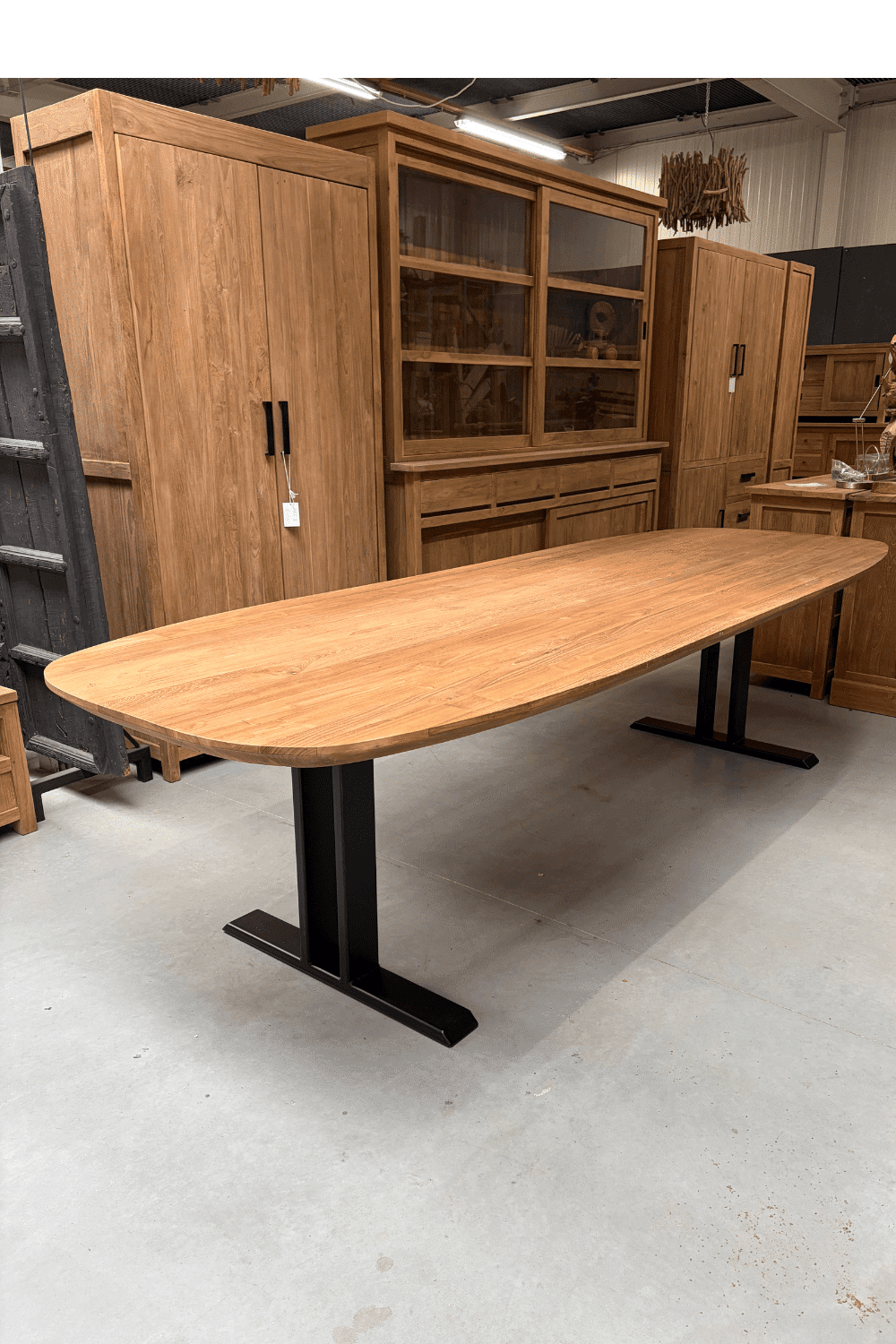 teak houten deens ovale tafel met I poten 300x110x77 cm teak houten deens ovale tafel met I poten 300x110x77 cm