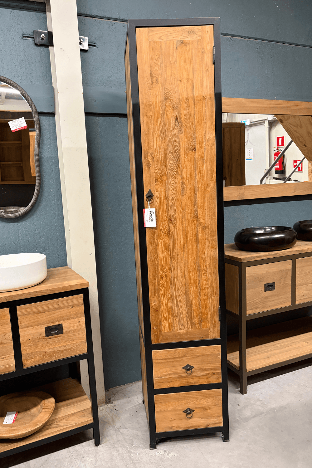 teak houten hoge smalle badkamer kast met deur opbergkast teak houten hoge smalle badkamer kast met deur opbergkast