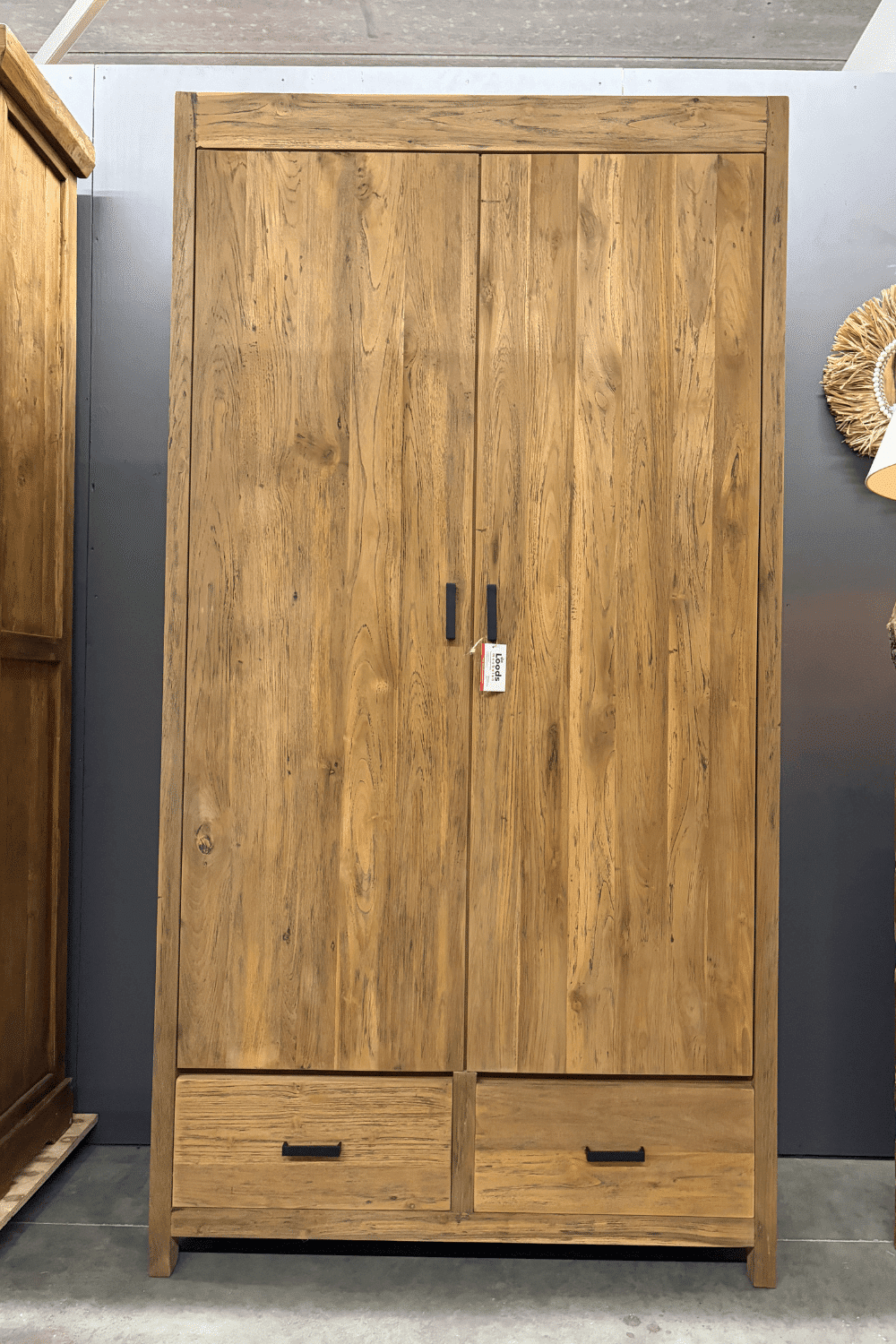 teak houten opbergkast met 2 deuren en 4 lades 110x50x210 cm Brc 7 teak houten opbergkast met 2 deuren en 4 lades 110x50x210 cm Brc 7