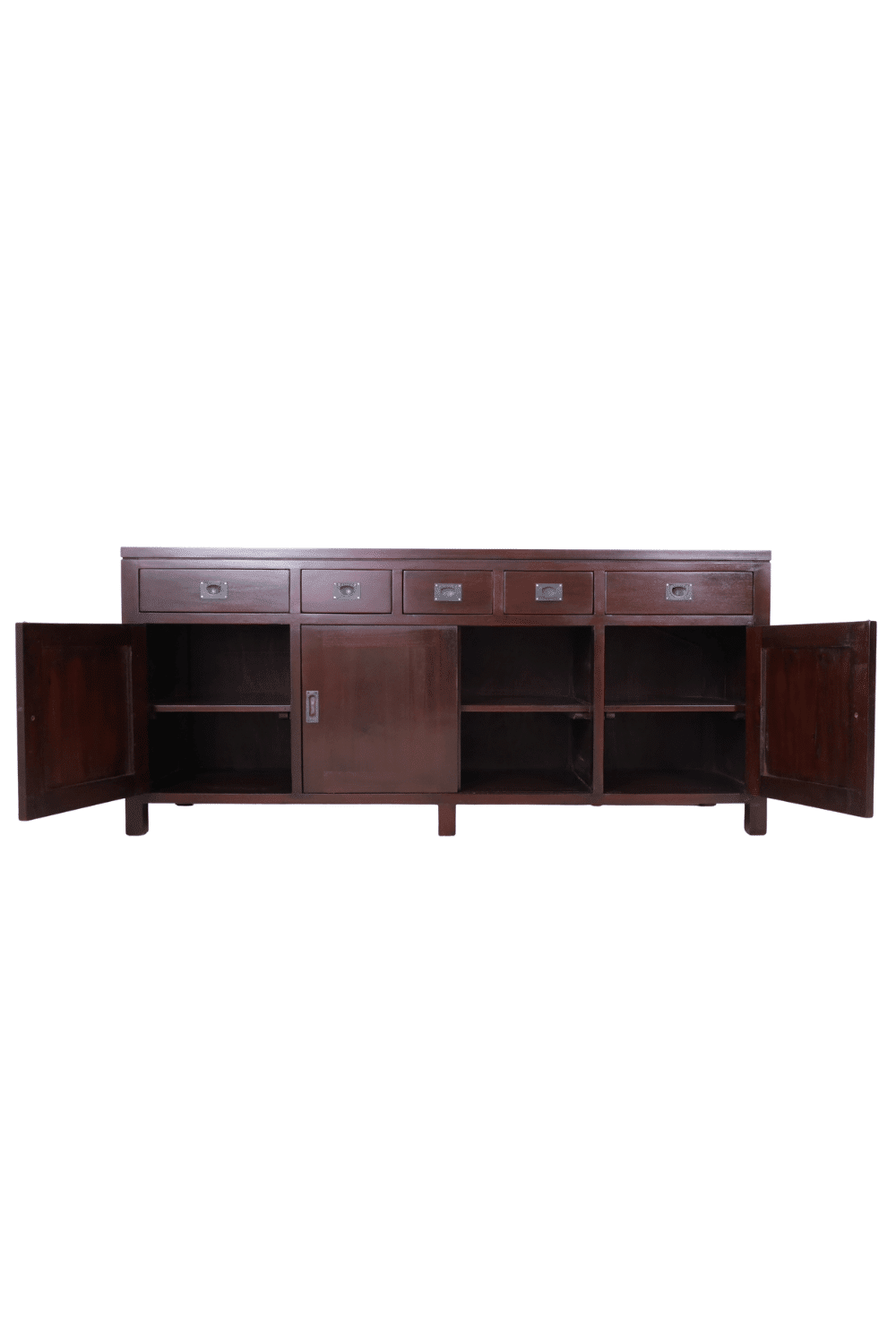 Warme houten sideboard in aardse interieurstijl