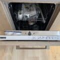 Showroomkeuken In Eiken Zand Met Betonlook Werkblad
