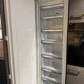 Showroomkeuken In Eiken Zand Met Betonlook Werkblad Showroomkeuken In Eiken Zand Met Betonlook Werkblad