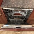 Showroomkeuken Berkley Robijnrood Amp Oceaan