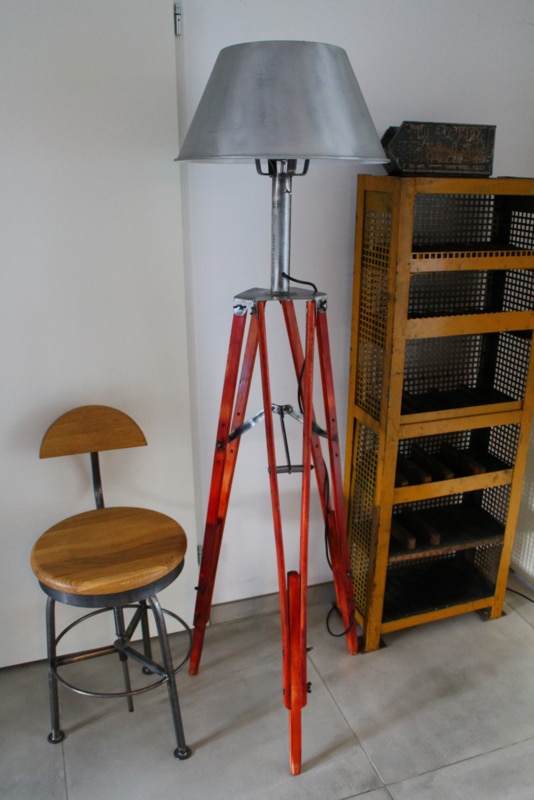 Industrial floor lamp on tripod with aluminum shade