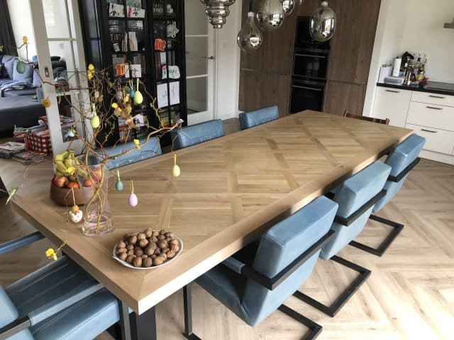 Versailles eiken tafel