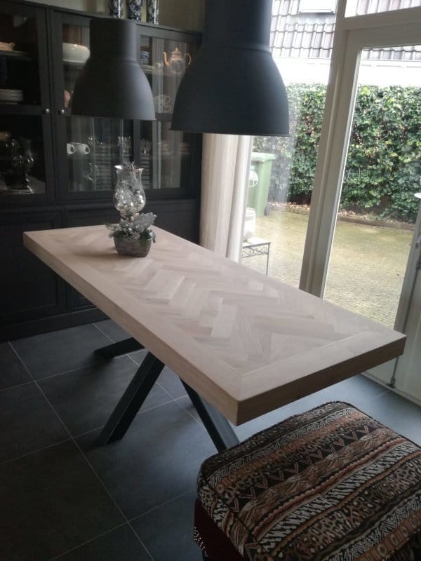 Herringbone oak table Mosina square with matrix base