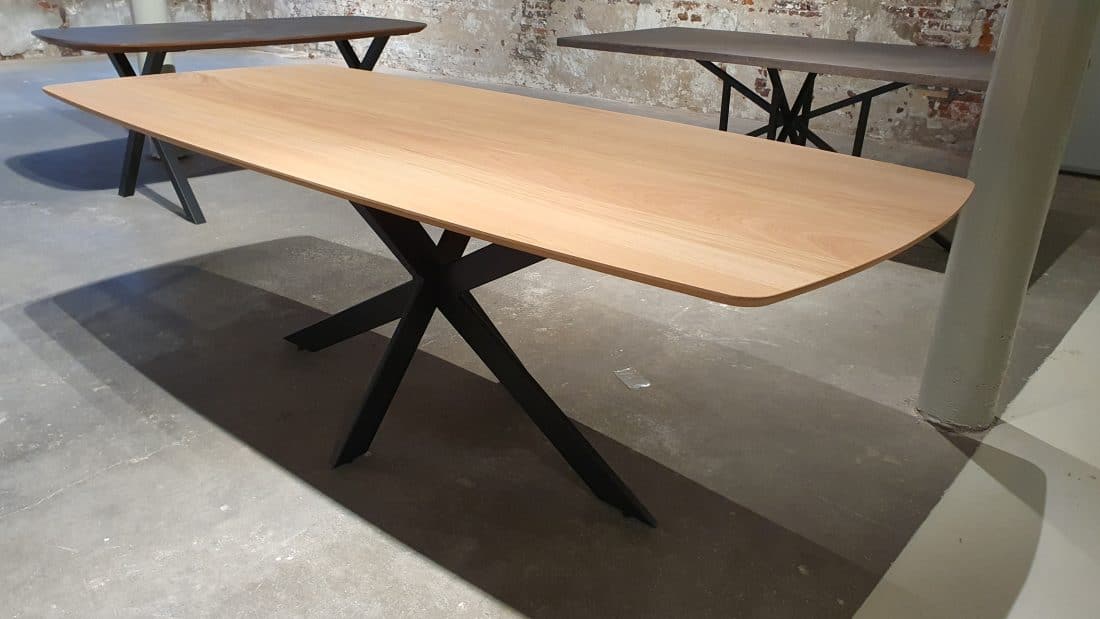 Danish table with matrix base