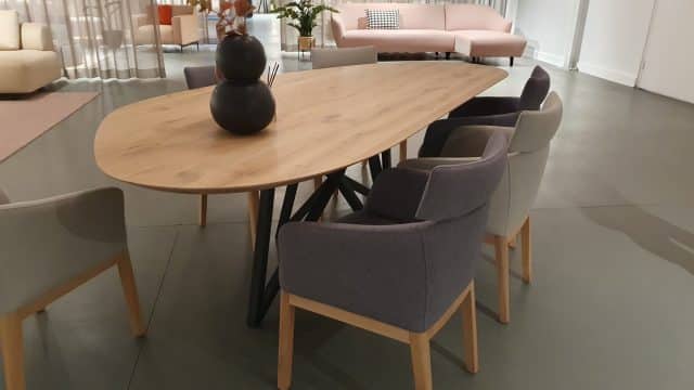 Organa Oak Table Incl Frame Of Your Choice