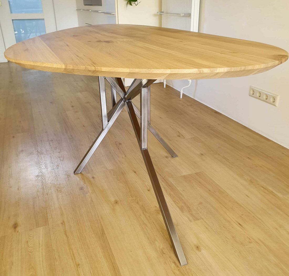 Pebble organic oak table 190 x 100 x 4cm (left shape) with 1 x 60 degree tapered edge, with matrix thin 3 x 3 cm polished silver with transparent coating