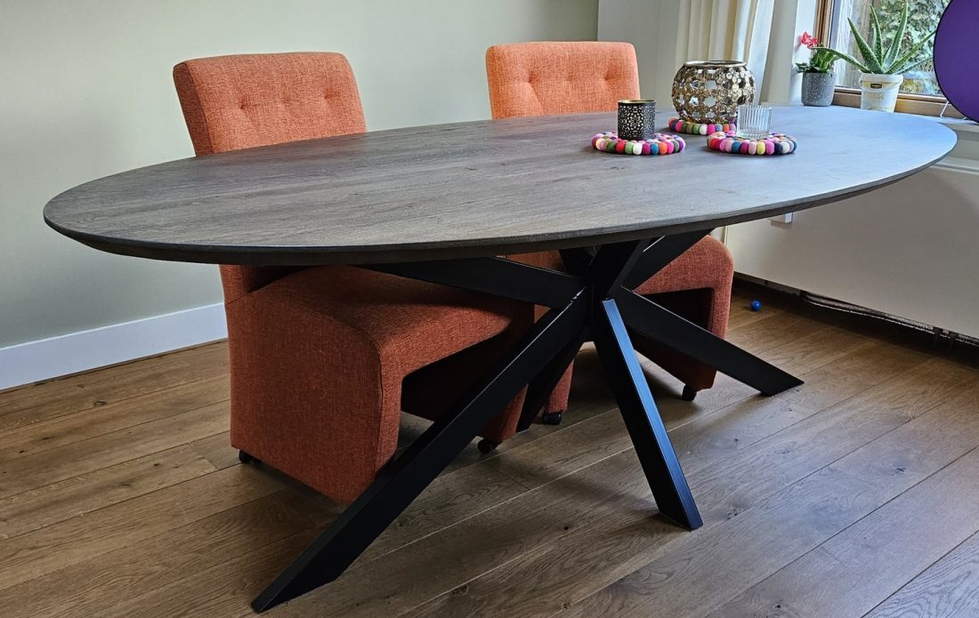 Obra oval oak table 220 x 110 x 4cm edge finish convex color Lava Light with matrix 8 x 4cm with black coating