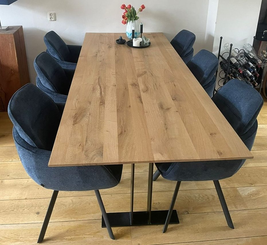 Kulin oak table 220 x 100 x 4 with 1x45 degree tapered edge with T base 10x1cm with black coating