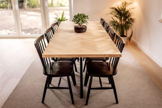 Superdeal Eiken Visgraat Tafel Incl Matrix Onderstel