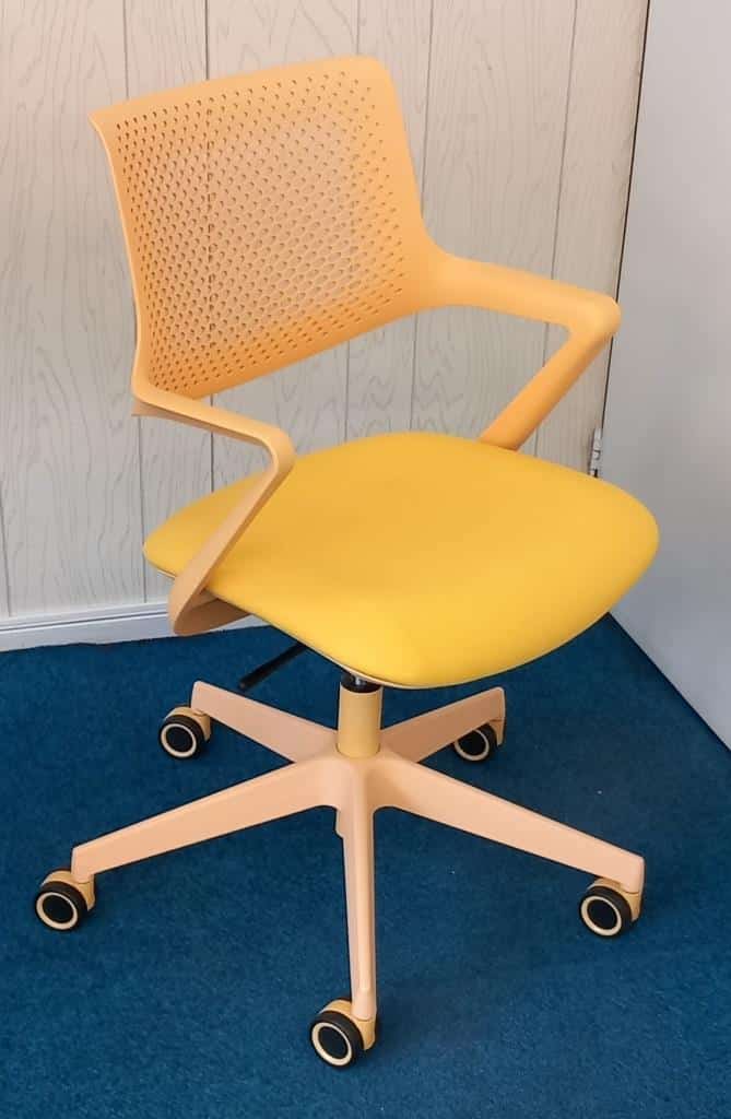 Projectchair Ps V14 Geel B Keus Projectchair Ps V14 Geel B Keus