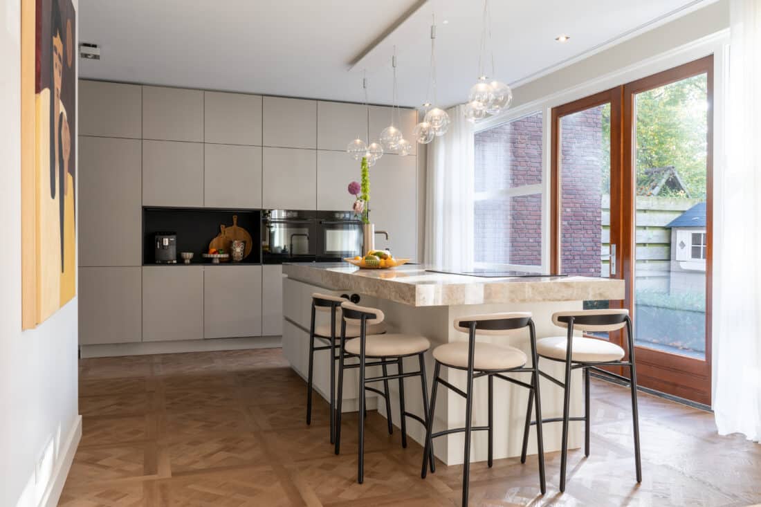 Beige Zandkleur Keuken