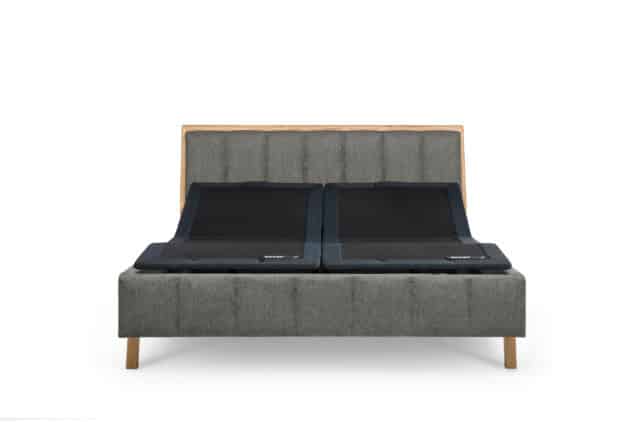 Tempur Ergo Smart Bedbodem, Tempur bedbodem, slimme bedbodem, verstelbare bedbodem, Tempur verstelbaar, elektrische bedbodem, bed met motor, slaaptechnologie, slimme slaap, verstelbare lattenbodem, lattenbodem met motor, comfort bedbodem, rugondersteuning bed, hoofdsteun bed, beensteun bed, ergonomisch bed, smart bed, Tempur smart, Tempur slaapoplossing, slaapmonitoring, slaaptracking, smart app bed, smartphone bedbediening, stille bedmotor, slaapkwaliteit, verstelbaar comfort, harde bedbodem, medium bedbodem, zachte bedbodem, harde ondersteuning, medium ondersteuning, zachte ondersteuning, ergonomische hardheid, stevige ondersteuning, Tempur harde matras, Tempur medium matras, Tempur zachte matras, hard comfort, medium comfort, zacht comfort
