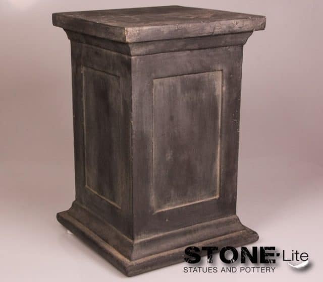 Is Boz 456 Sokkel Zwart 33x33x50 Cm 8717775916246