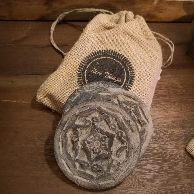 Houten Onderzetters 6 Stuks In Jute Zakje Art 23 2423