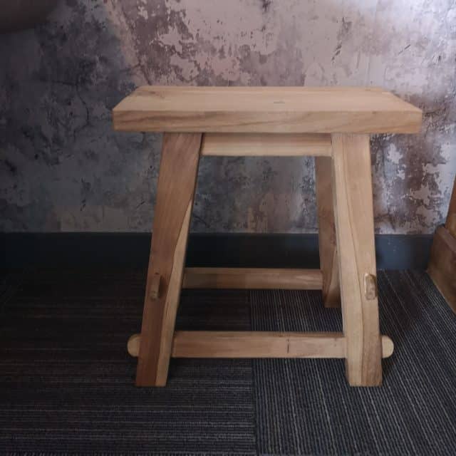 Houten Krukje Art 24 4626