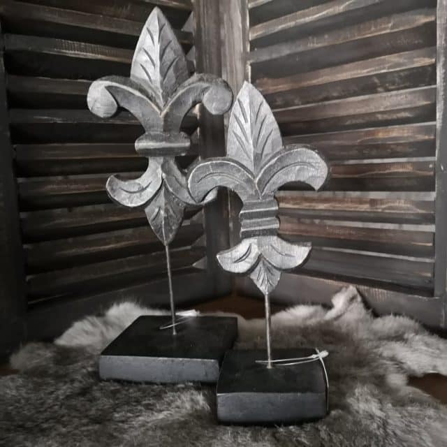 Pinakel Franse Lelie Op Voet Klein Art 2285