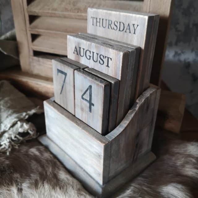 Houten Kalender Standaard Art 24 0506