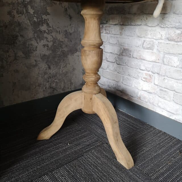 Houten Wijn Tafel Art 2381 Kan Niet Worden Verzonden
