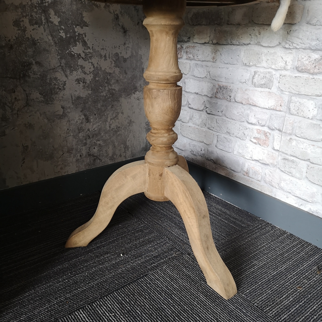 Houten Wijn Tafel Art 2381 Kan Niet Worden Verzonden