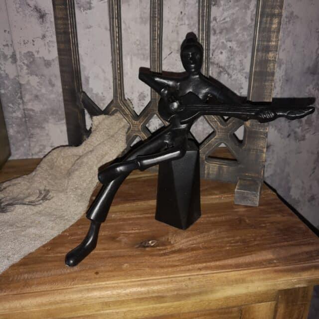 Beeld Vrouw Met Gitaar Art 1114