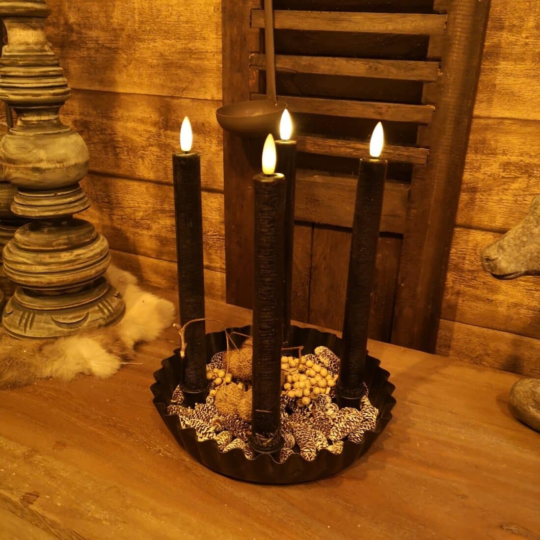 Metalen Kandelaar Rond Voor 4 Kaarsen Art 6738