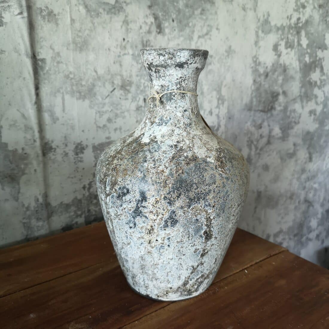 Vaas Aardwerk Grijs Met Smalle Hals Art 24 7706