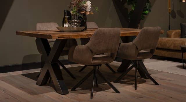 UrbanSofa eetkamerstoel met arm Niek stof UrbanSofa eetkamerstoel met arm Niek stof