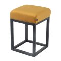 Kruk Brucy okergeel stof velvetKruk Brucy okergeel stof velvet