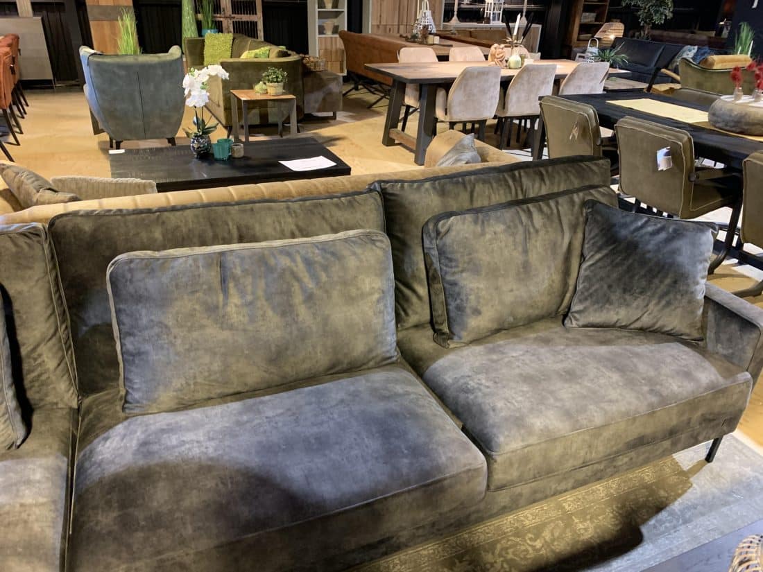 SHOWMODEL Urbansofa loungebank Gino