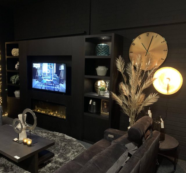 Van der Drift Marque Cinewall met openhaard eiken