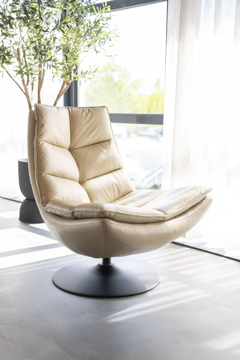 Eleonora fauteuil Sven draaibaar beige